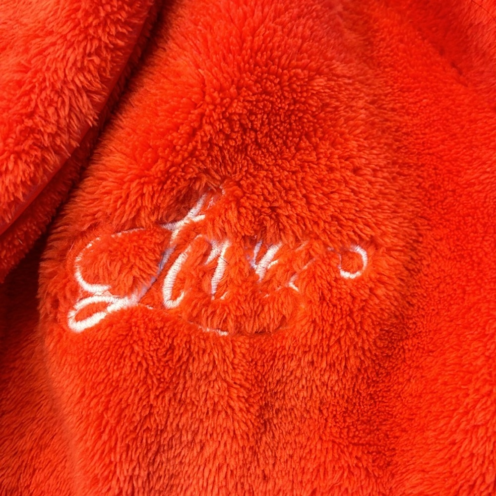 Victoria Secret Robe - Picture 3 of 4